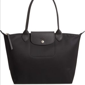 Authentic Longchamp le Pliage tote Black Like New